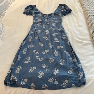 Billabong Love Letters Floral Blue Midi Dress. Small.